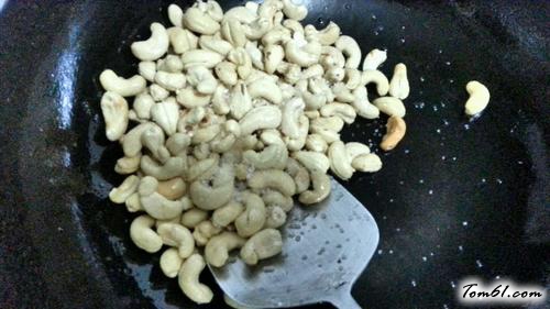 【西芹炒腰果】