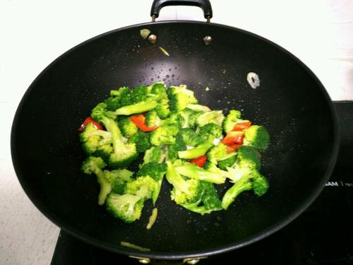 【炝炒西兰花】