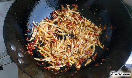 【杏鲍鱼香肉丝】