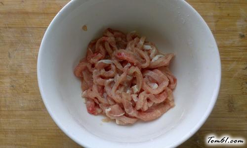 【杏鲍鱼香肉丝】