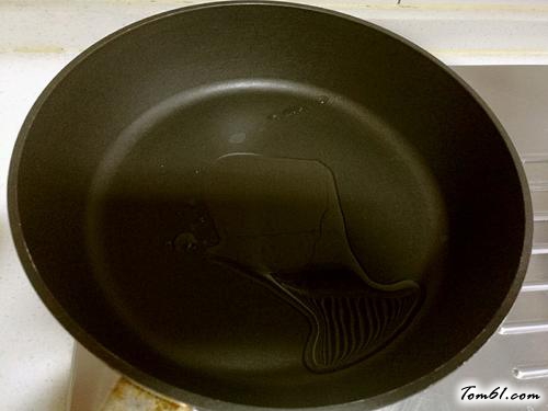 【蒜蓉孜然烤香菇】