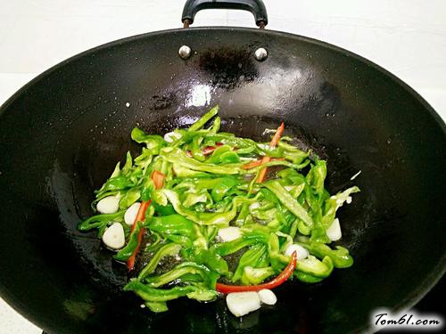 【青椒炒魔芋】