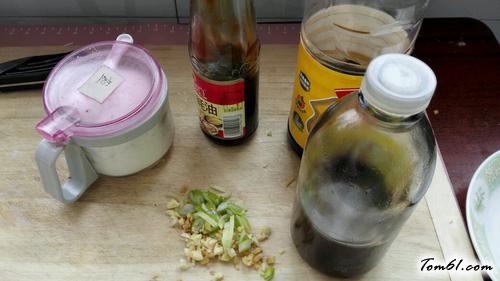 【青蒜烧脆皮豆腐】