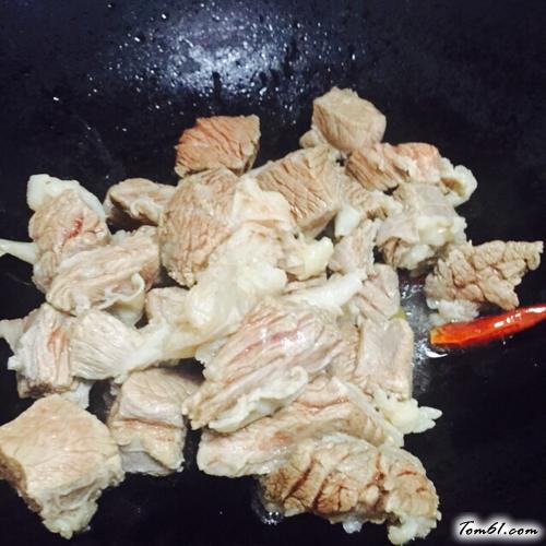 【西红柿炖牛腩】