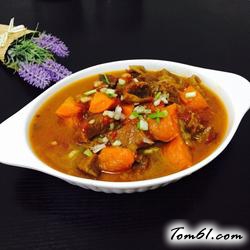 西红柿炖牛腩的做法