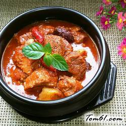 西红柿炖牛腩的做法2