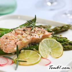 柠檬芦笋烤三文鱼的做法