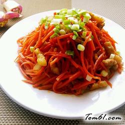 胡萝卜炒肉丝的做法2
