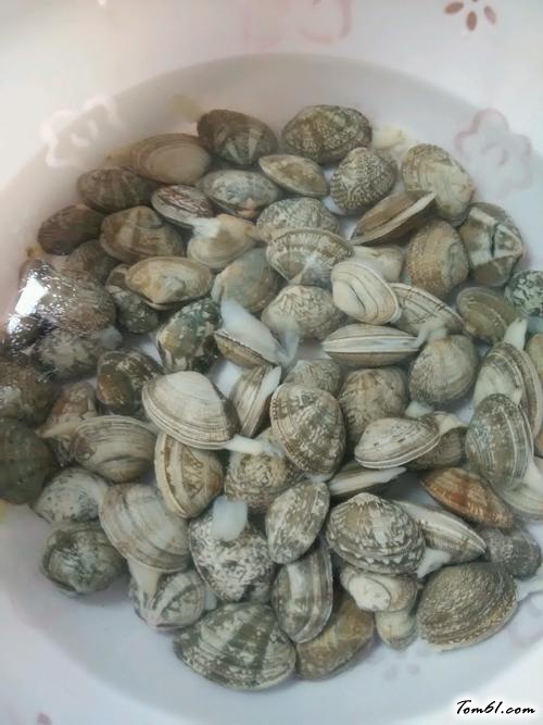 【爆炒麻辣花蛤】