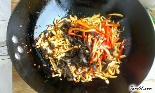 【杏鲍鱼香肉丝】