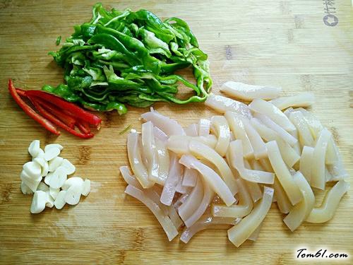 【青椒炒魔芋】