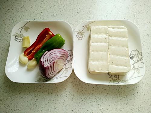 【蚝油千叶豆腐】