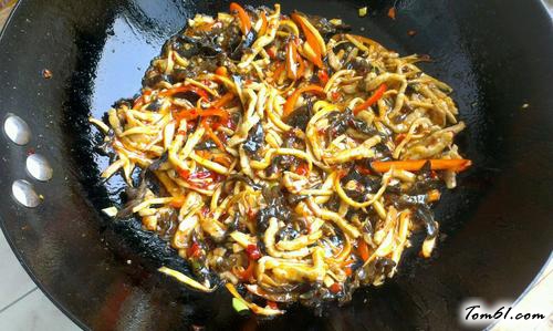 【杏鲍鱼香肉丝】