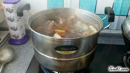 【羊蝎子火锅】