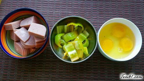 【香肠炒鸡蛋】