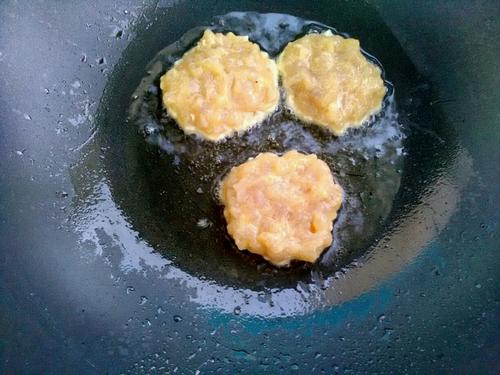 【番茄鸡肉饼】