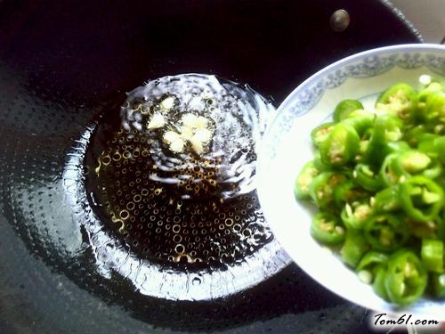 【爆炒卷心菜】