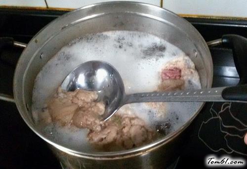 【西红柿炖牛腩】