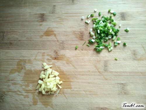 【木耳娃娃菜】