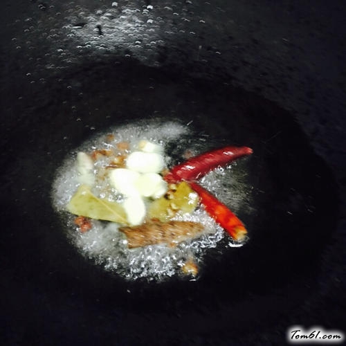 【西红柿炖牛腩】