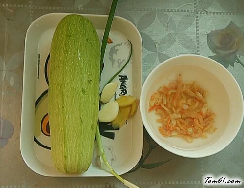 【西葫芦炒海米】