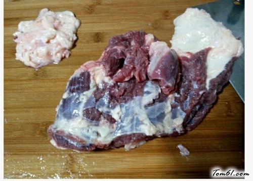 胡萝卜烧牛腩的做法