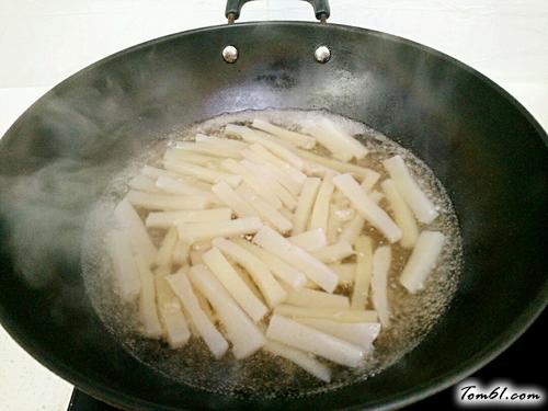 【青椒炒魔芋】