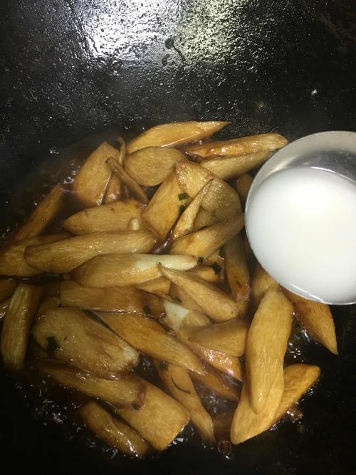 【红烧茭白】