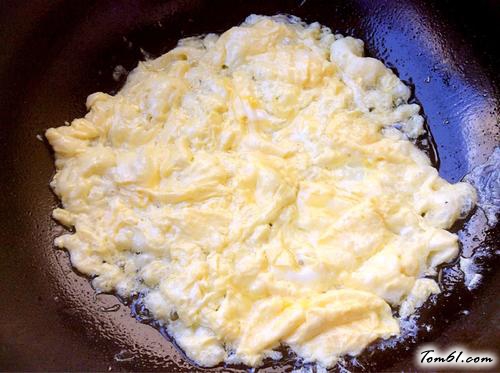 【虾仁炒什锦鸡蛋】