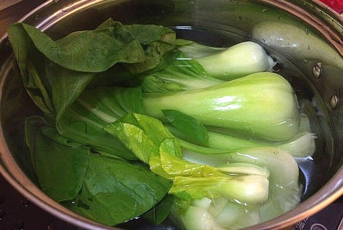 【木耳炒油菜】