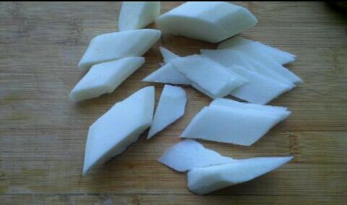 【莴笋炒山药】