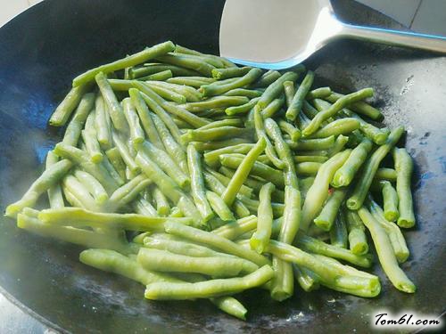 【炝炒四季豆】