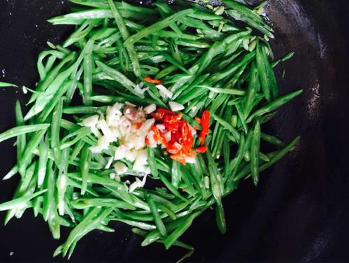 【清炒刀豆】