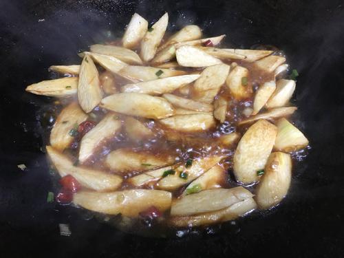 【红烧茭白】