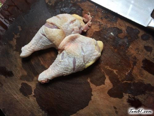 【香煎鸡腿肉】