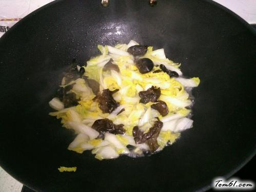 【木耳娃娃菜】