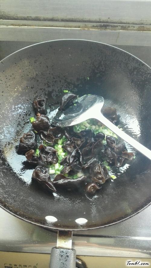 【山药炒木耳】