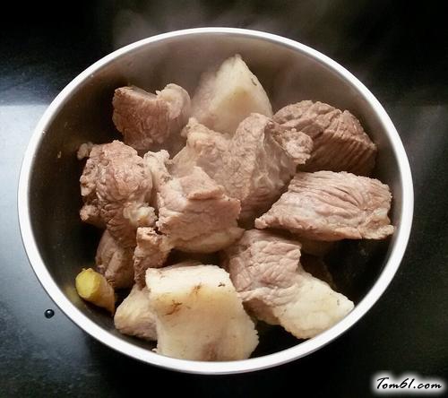 【西红柿炖牛腩】