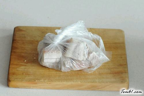 【蒜苗小炒肉】