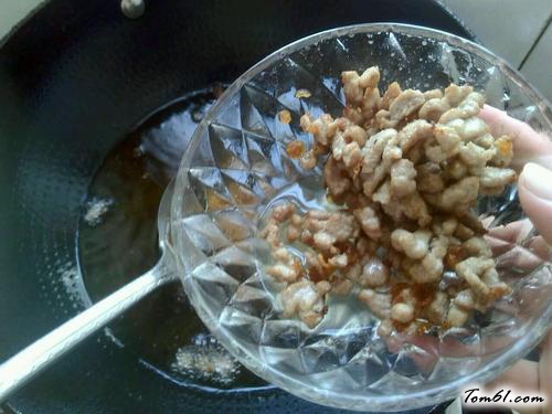 【肉末烧茄子】