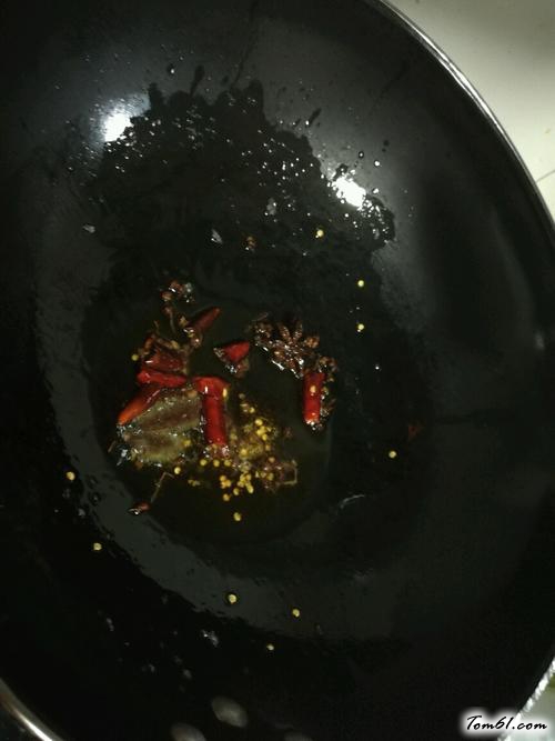 【肉末烧土豆】