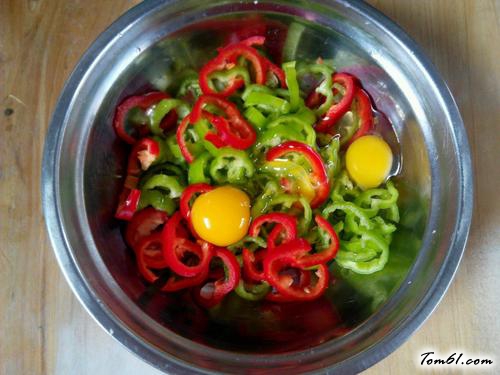 【尖椒炒鸡蛋】