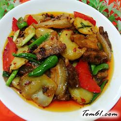 土豆回锅肉的做法