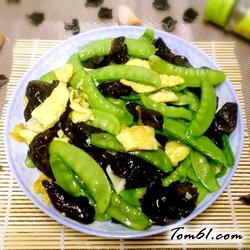 木耳荷兰豆炒鸡蛋的做法