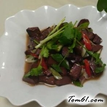 爆炒猪血的做法