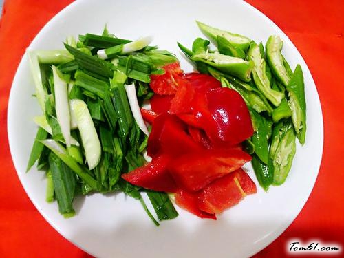 【土豆回锅肉】