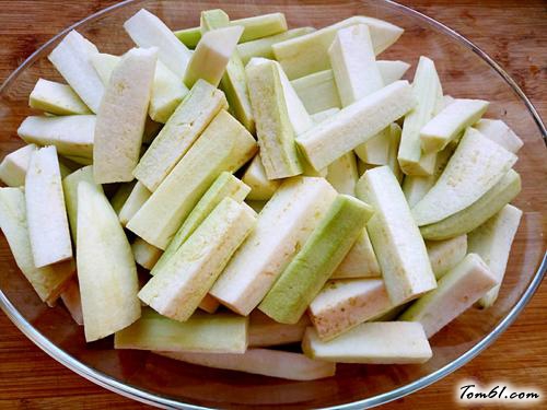 【肉段烧茄子】