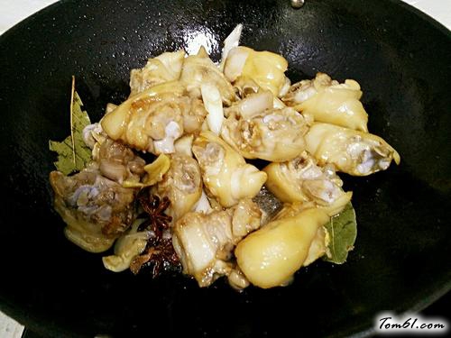 【啤酒焖猪蹄】