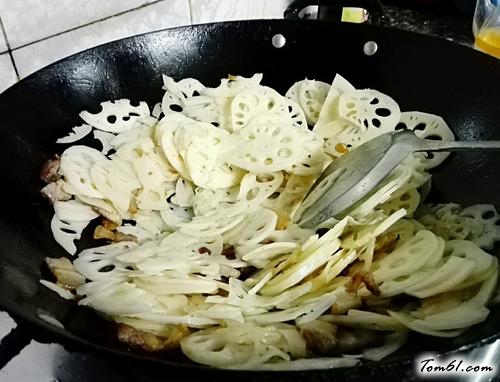 【辣椒炒莲藕】