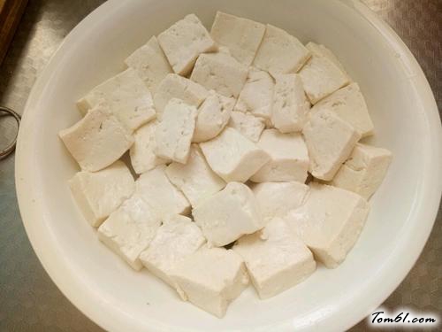 【蒜蓉鱼香蒸豆腐（福）】